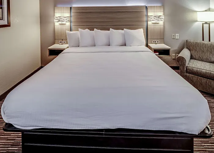 Western Airport 3* Columbus
