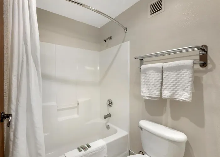 Western Airport Hotel